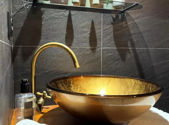 Apartment Coroni 4 Cu Terasa Si Panoramica