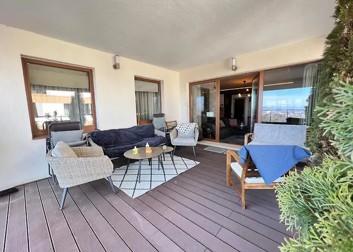 Coroni 4 Cu Terasa Si Panoramica Apartment *