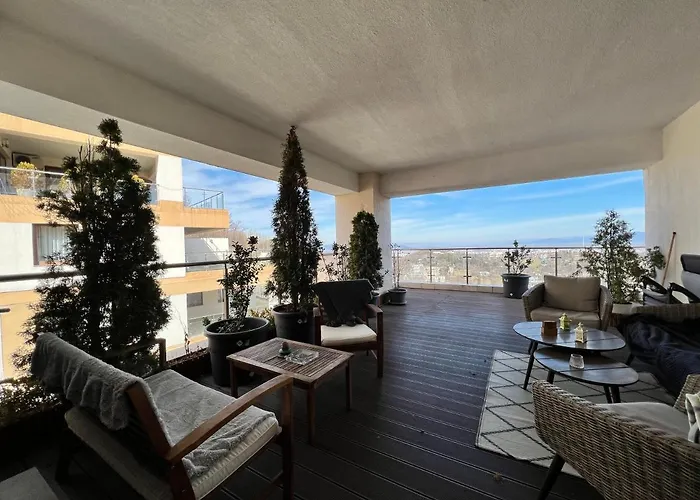 Apartment Coroni 4 Cu Terasa Si Panoramica